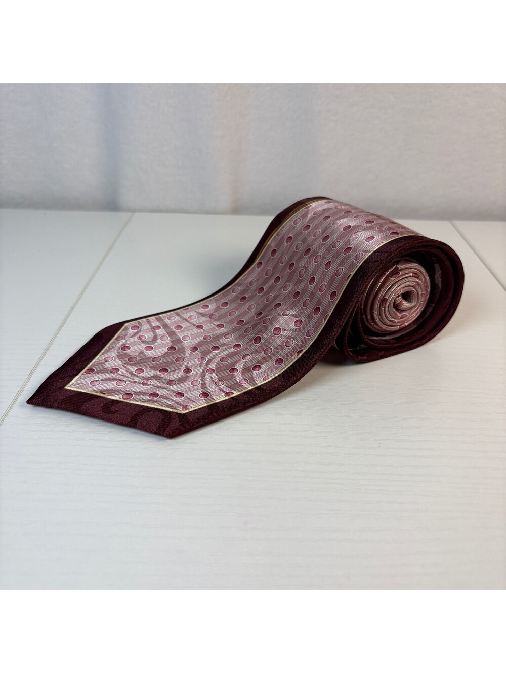 Rudee Ricco Italian Design Mens Necktie Burgundy Pink Polka Dot Jacquard Tie